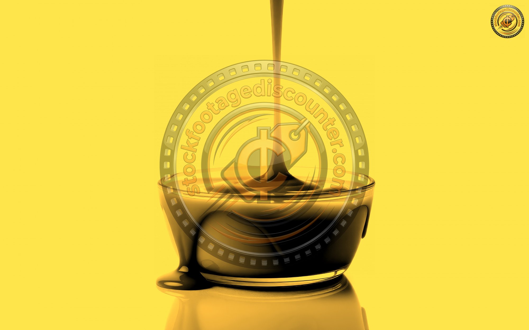 C a r a m e l   i s   b e i n g   p o u r e d   i n t o   a   g l a s s   b o w l   a g a i n s t   a   w h i t e   b a c k g r o u n d